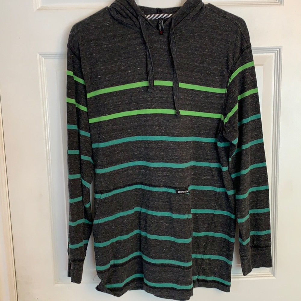 Distortion long sleeve with hood.